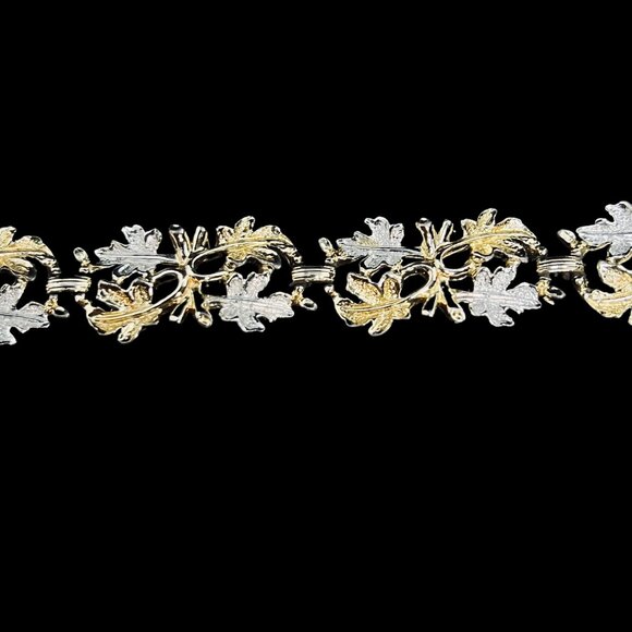 Sarah Coventry Silver And Gold Tone Leaf Bracelet & Clip On Earrings Set (5208) - Picture 9 of 14